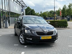 Skoda Octavia Combi - 1.6 TDI DSG 116PK (bj 2017) CARPLAY|PDC 360|NAV|AUTOMAAT