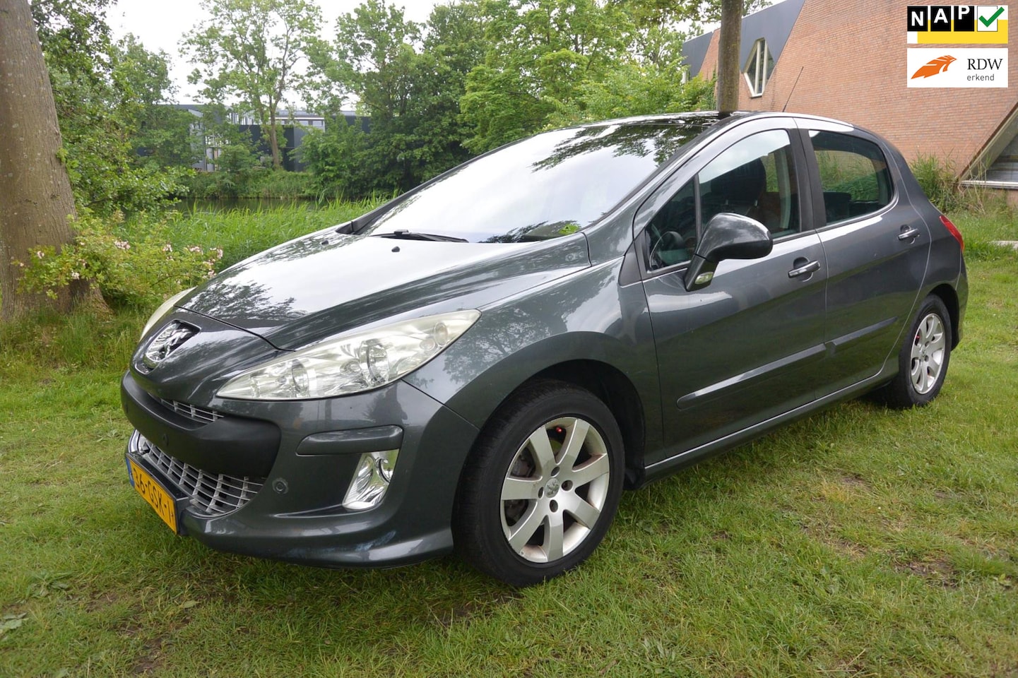 Peugeot 308 - 1.6 VTi XT*airco*cruise*panorama - AutoWereld.nl