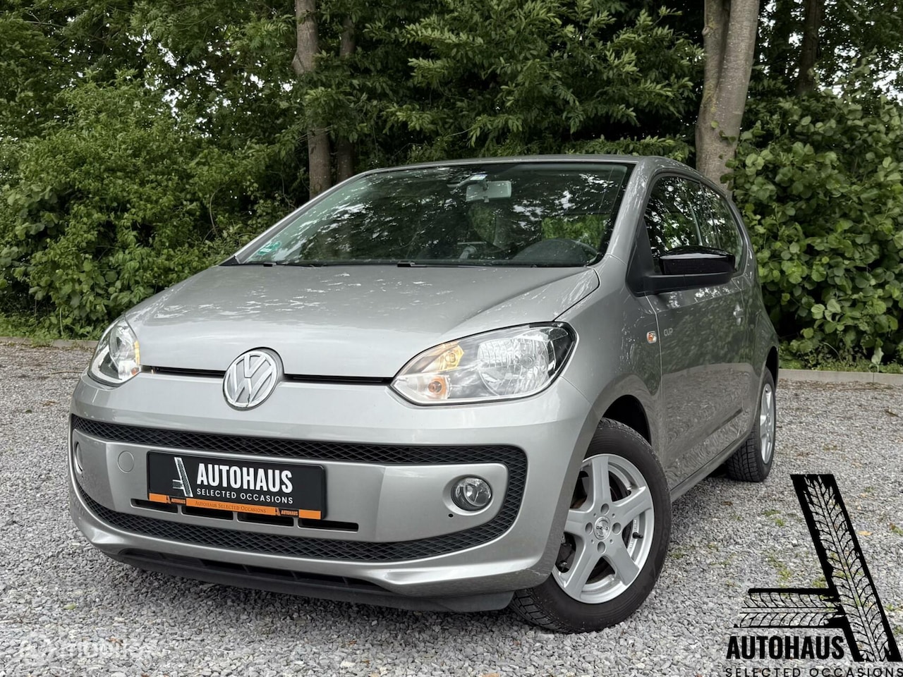 Volkswagen Up! - 1.0 high up! CUP EDITION BMT Cruise PDC Airco - AutoWereld.nl
