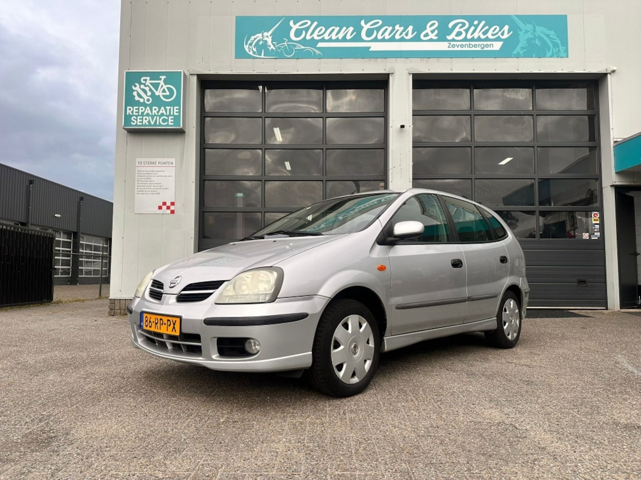 Nissan Almera Tino - 1.8 Acenta 1.8 Acenta - AutoWereld.nl