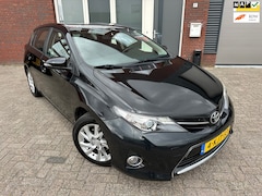 Toyota Auris - 1.6 Aspiration / Navi / Camera / Cruise / Clima / NAP