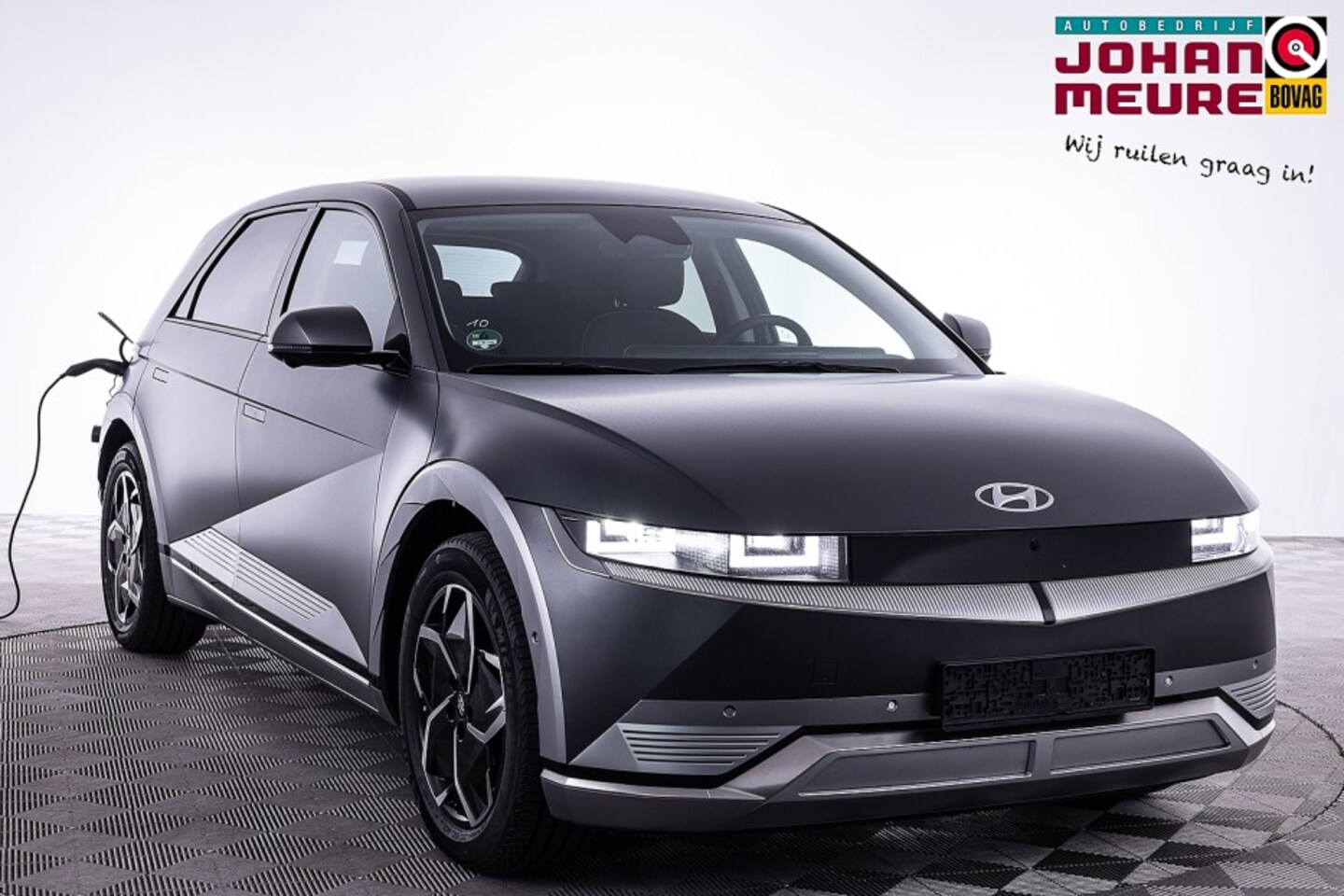 Hyundai IONIQ 5 - Lounge AWD 77.4 kWh 325PK | LEDER | EL. STOELEN | Head-UP *HEMELVAART OPEN v.a 11u tot 17u - AutoWereld.nl