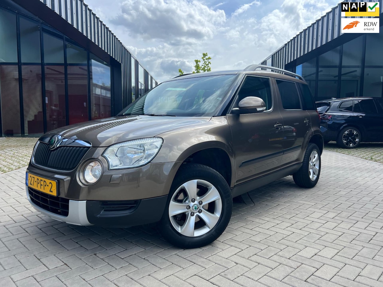 Skoda Yeti - 1.2 TSI Ambition DSG Pano Airco Cruise NL Auto NAP - AutoWereld.nl