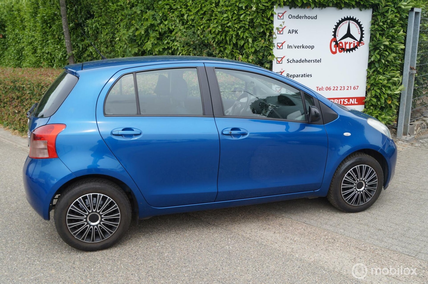 Toyota Yaris - 1.3 VVT-i Sol 1.3 VVTi Sol - AutoWereld.nl