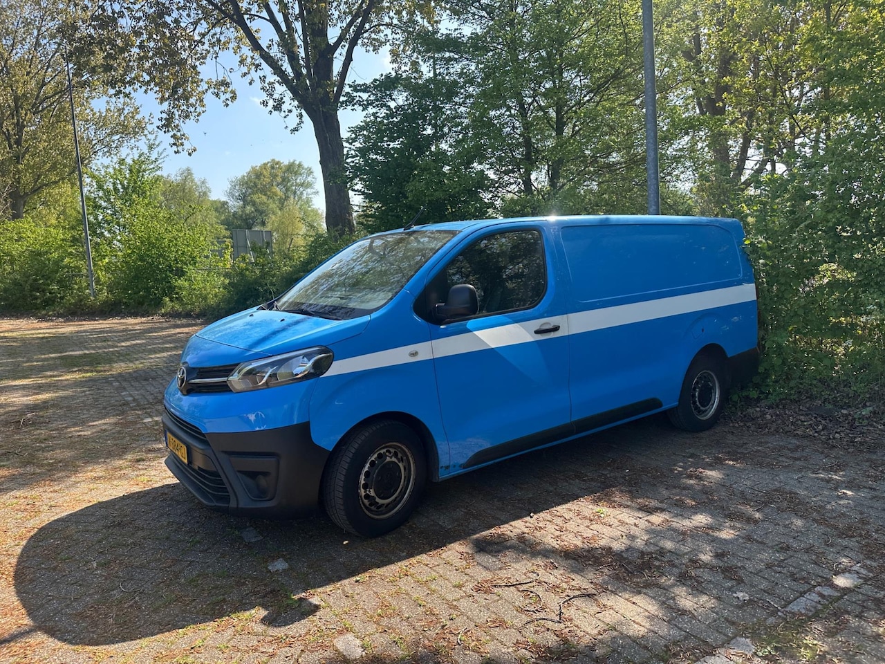 Toyota ProAce Worker - 2.0 D-4D Motor Defect Comfort Long Euro 6 Airco - AutoWereld.nl
