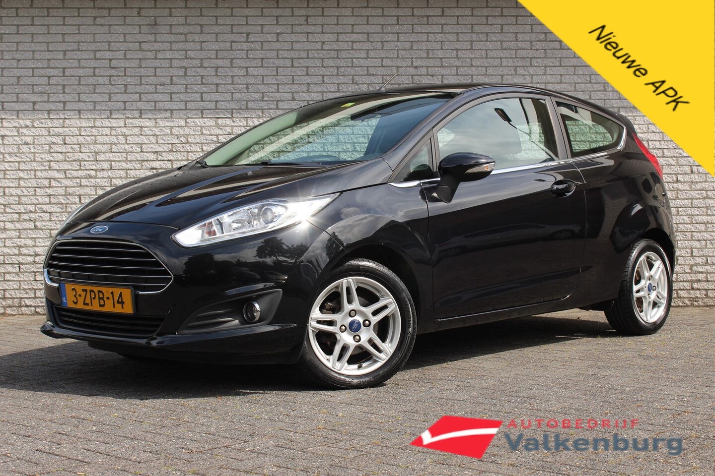 Ford Fiesta - 1.0 80PK 3D S/S Titanium | NAVI | LED | LMV 15'' | Airco | Elektrische ramen - AutoWereld.nl