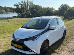 Toyota Aygo - 1.0 VVT-i x-play