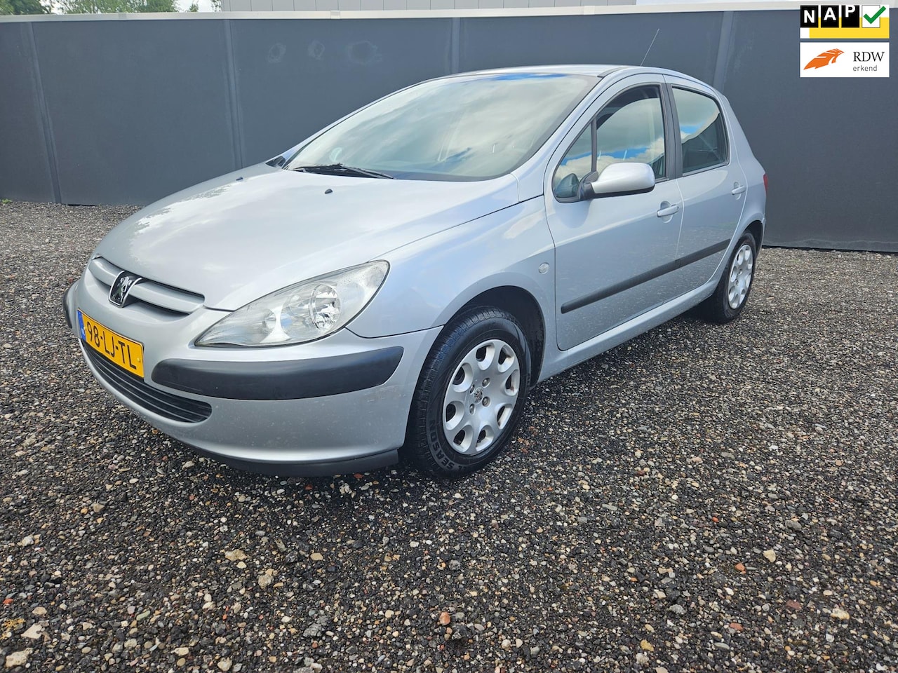 Peugeot 307 - 1.6-16V XT 5DRS. AIRCO/CRUISE/NIEUWE APK - AutoWereld.nl