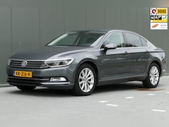 Volkswagen Passat - 1.4 TSI ACT Connected Series NAP DSG LED Carplay Navi Cruise