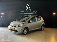 Toyota Aygo - 1.0-12V +