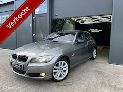 BMW 3-serie - 330xd AUT|PANO|XENON|KEYLESS|NIEUWE KETTING|PDC