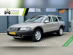Volvo XC70 - 2.4 T 5 Cil. AWD 200pk Comfort Line | Automaat | Cruise | Nette Auto | Uniek |