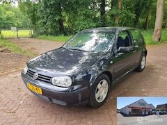 Volkswagen Golf - 1.4-16V Trendline