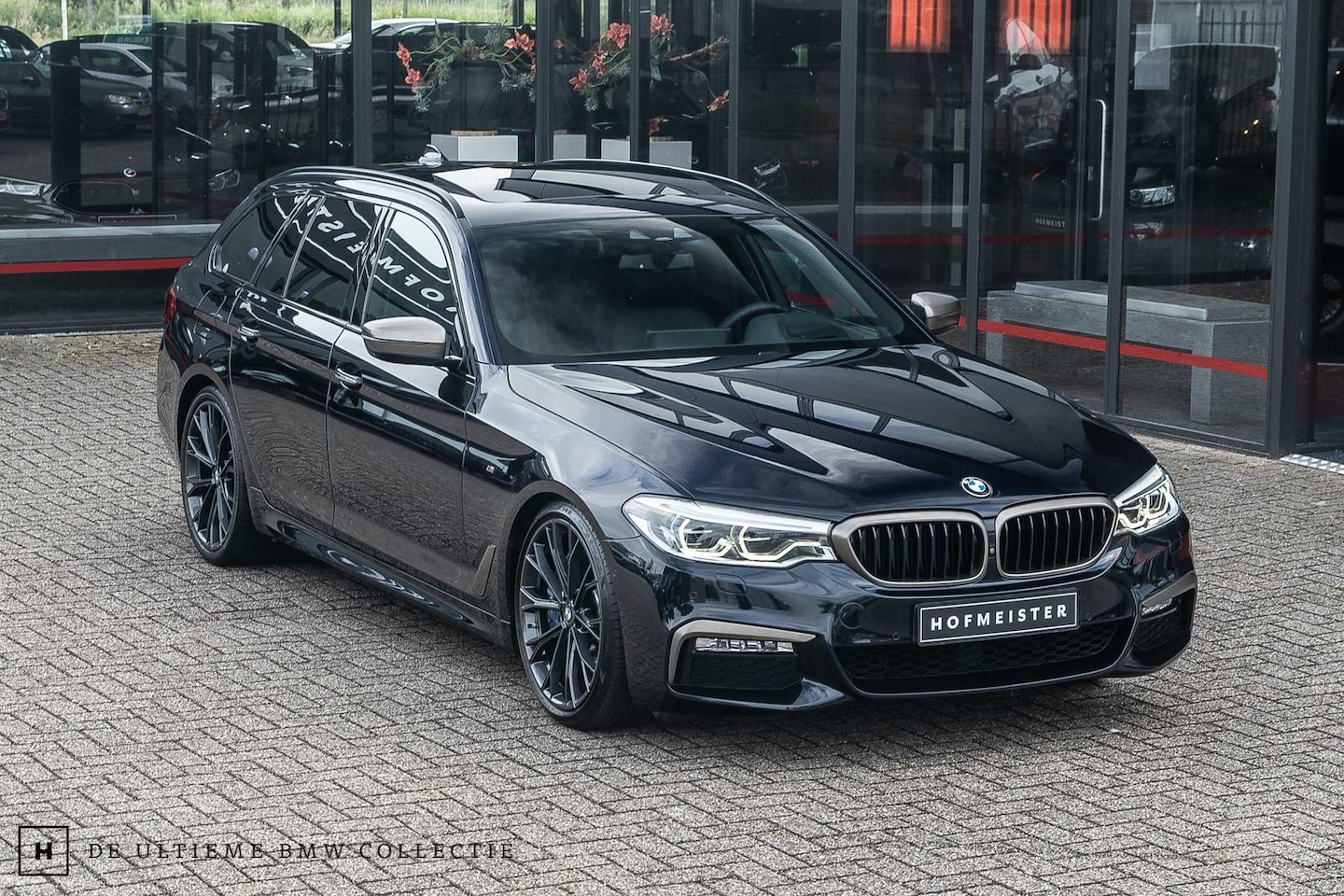 BMW 5-serie Touring - 540i xDrive M-Sport | H/K | Pano | HUD - AutoWereld.nl