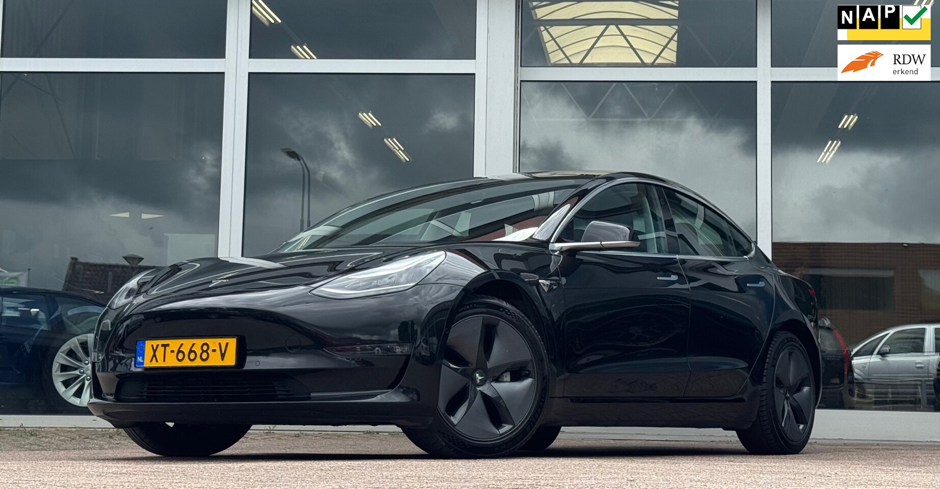 Tesla Model 3 - Long Range RWD Long Range AWD Dual Motor 75 kWh Mooi! - AutoWereld.nl