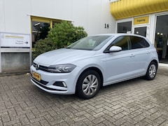 Volkswagen Polo - 1.0 MPI Navigatie Airco CarPlay