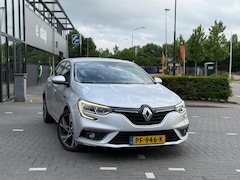 Renault Mégane - 1.5 dCi Zen (bj 12-2016) 5DRS|BOSE WHEELS 18”|LED|PDC V+A