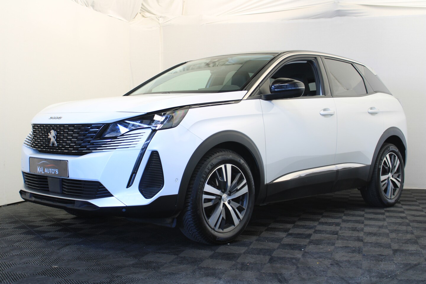 Peugeot 3008 - 1.2 PureTech Allure *Hemelvaart geopend* - AutoWereld.nl