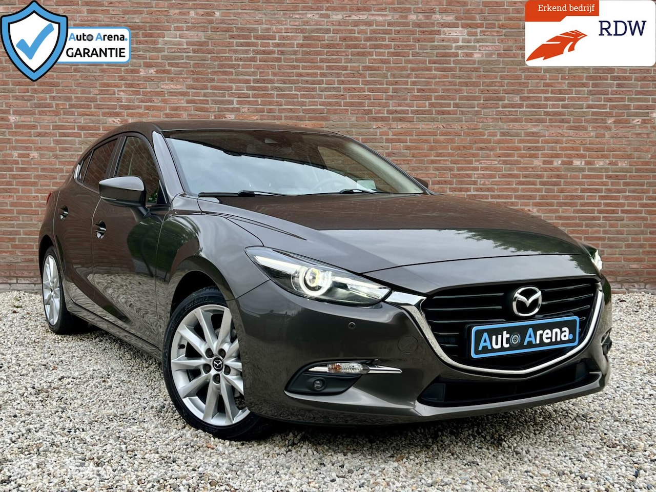Mazda 3 - 2.0 SkyActiv-G 165 GT-M | Full Option | HUD | Leer | Camera | Stoelverw. | Stuurverw. - AutoWereld.nl