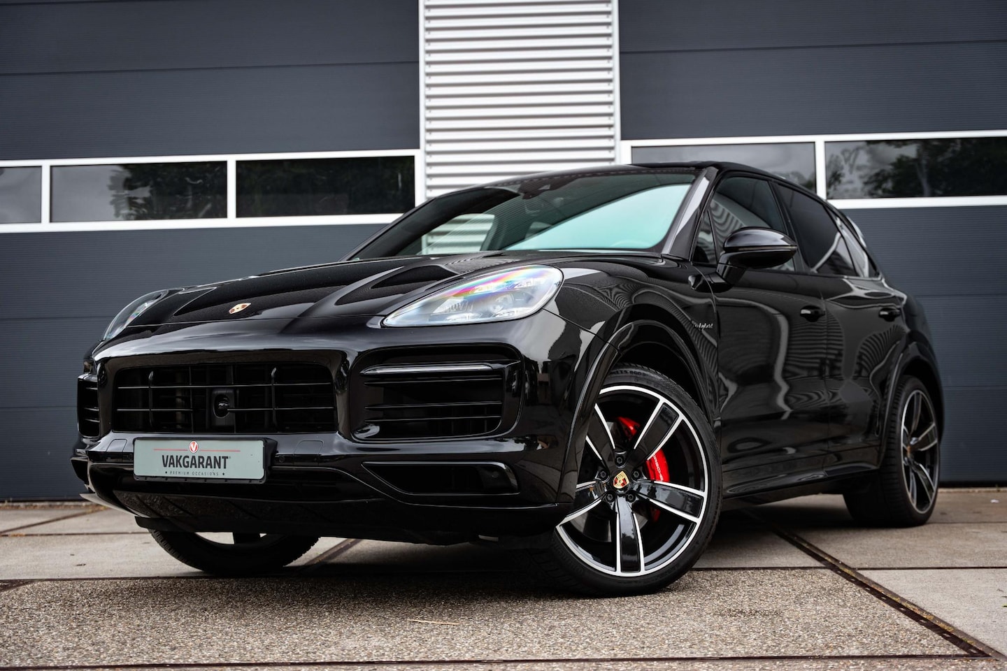 Porsche Cayenne - 3.0 E-Hybrid |Panorama dak |Burmester |Sport chrono |SportDesign| ACC | - AutoWereld.nl