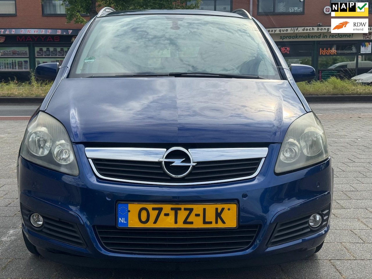 Opel Zafira - 2.2 Cosmo 2.2 Cosmo,7person, airco, apk23-04-2026,km nap - AutoWereld.nl