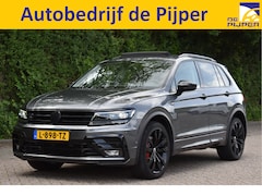 Volkswagen Tiguan - 2.0 TSI 4Motion Highline 221 PK R-Line | Pano.dak | 360 gr. camera | Elekt.trekhaak | Keyl