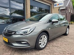 Opel Astra - 1.0 Turbo Online Edition Trekhaak, camera, navigatie enz