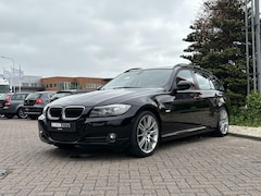 BMW 3-serie Touring - 320i High Executive, AUT, Pano, Leer