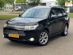 Mitsubishi Outlander - 2.0 PHEV Instyle/LEDER/NAVI/HEATED SEATS/SCHUIFDAK