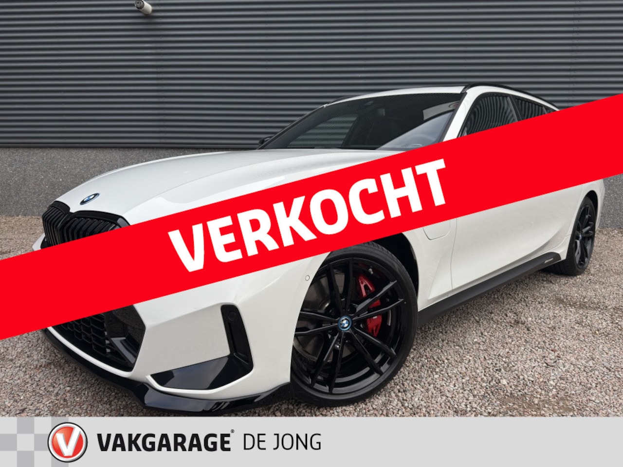 BMW 3-serie Touring - 330e 292PK M Performance | Pano | H/K | HUD | Laser | Sfeer | - AutoWereld.nl