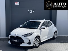Toyota Yaris - 1.0 VVT-i Active | Fabrieksgarantie tot 10 03 2027 |