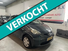 Toyota Aygo - 1.0-12V/3-DRS/NIEUWE APK/2007