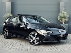 Volkswagen Golf - 1.5 eTSI Panoramadak Automaat