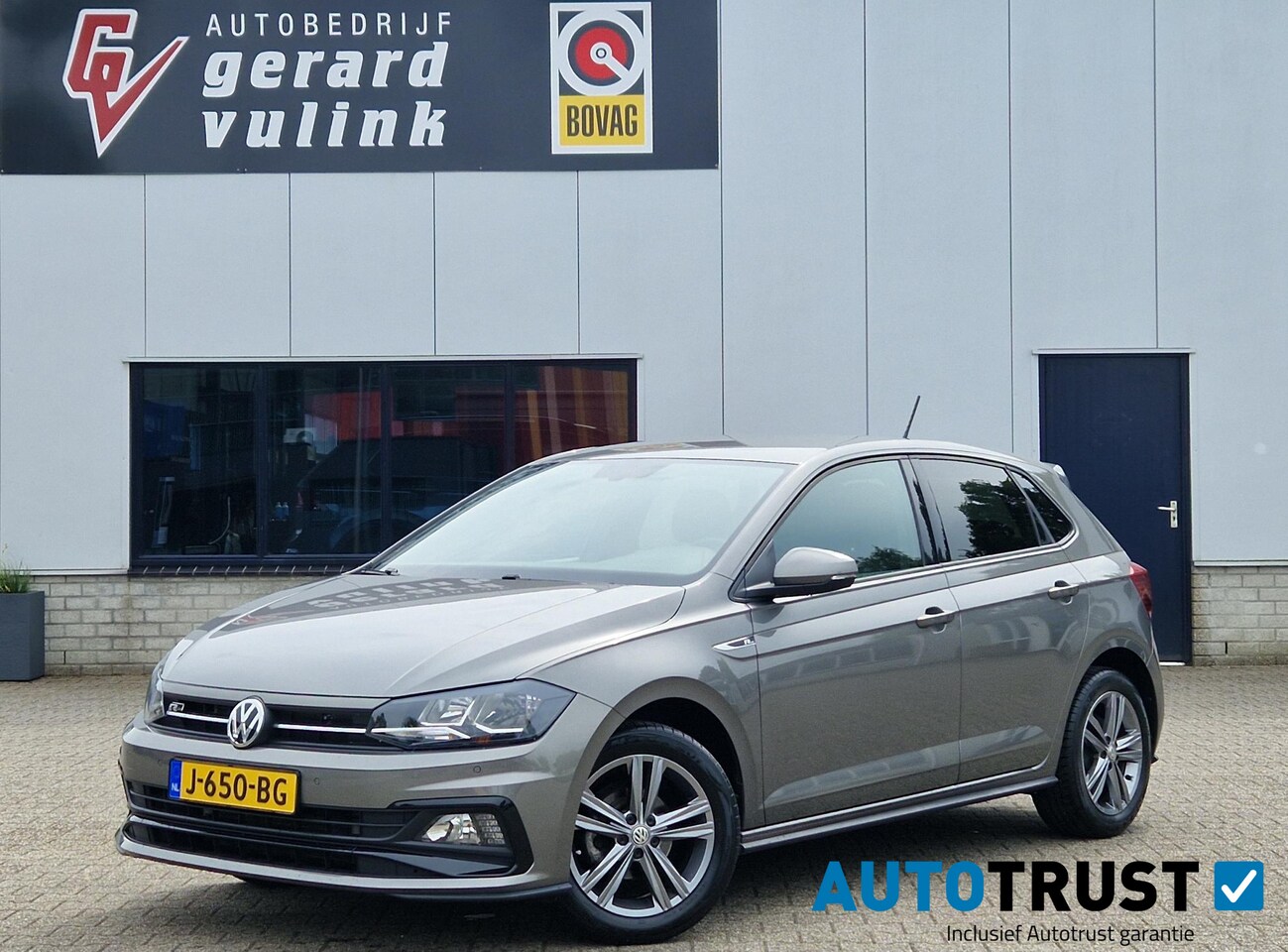 Volkswagen Polo - 1.0 TSI DSG Highline R-Line ADAPTIVE CAMERA NAV - AutoWereld.nl