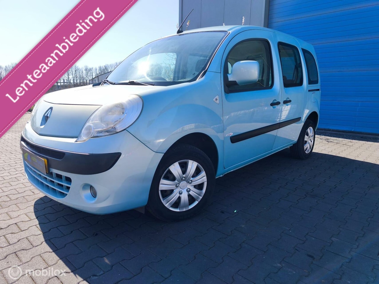 Renault Kangoo - combi / 1.6-16V / Privilège / TomTom / Zeer netjes ! - AutoWereld.nl