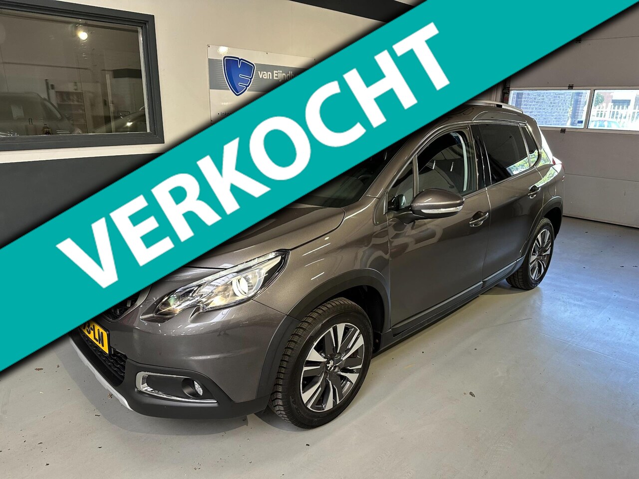 Peugeot 2008 - 1.2 PureTech Allure Navi|Automaat|Cruise - AutoWereld.nl