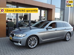 BMW 5-serie Touring - 520i High Executive Edition | HarmanKardon | Panoramadak | Wegkl.th | 19” | Leer/Memory/St