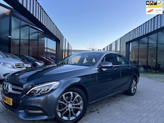 Mercedes-Benz C-klasse - 180 Automaat Clima Pano Navi Trekhaak NL Auto NAP