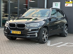 BMW X5 - XDrive30d High Executive/PANO-DAK/CAMERA/NAVI/XENON/LEDER/NETTE STAAT