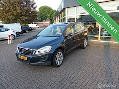 Volvo XC60 - Met NWE APK AUTOMAAT 2.0T Summum