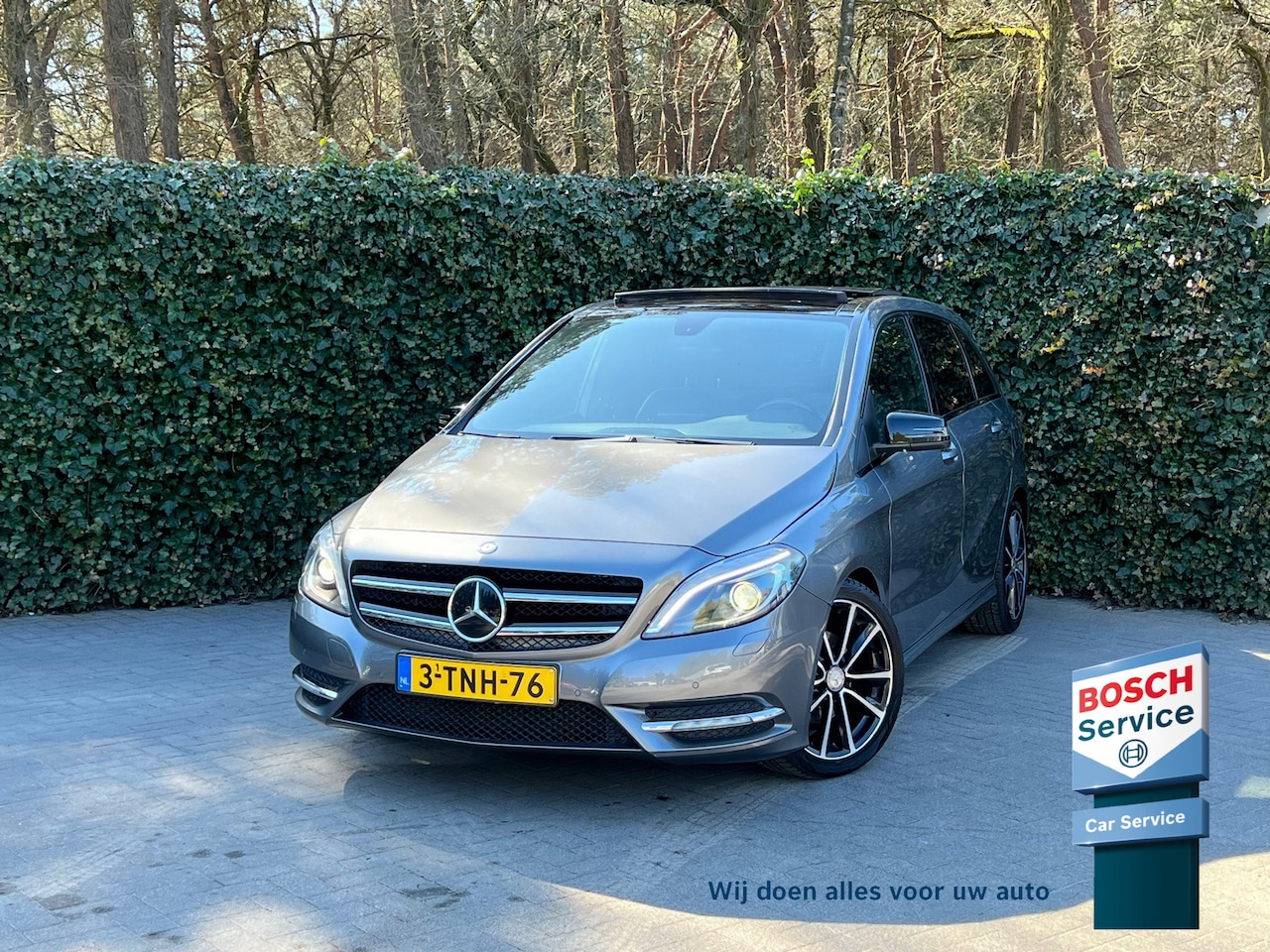 Mercedes-Benz B-klasse - 180 Ambition Bi-xenon | Panorama | 18inch | Trekhaak afn. | Navi - AutoWereld.nl