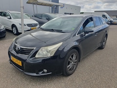 Toyota Avensis Wagon - 1.8 VVTi Business Clima/Navi/Cruise