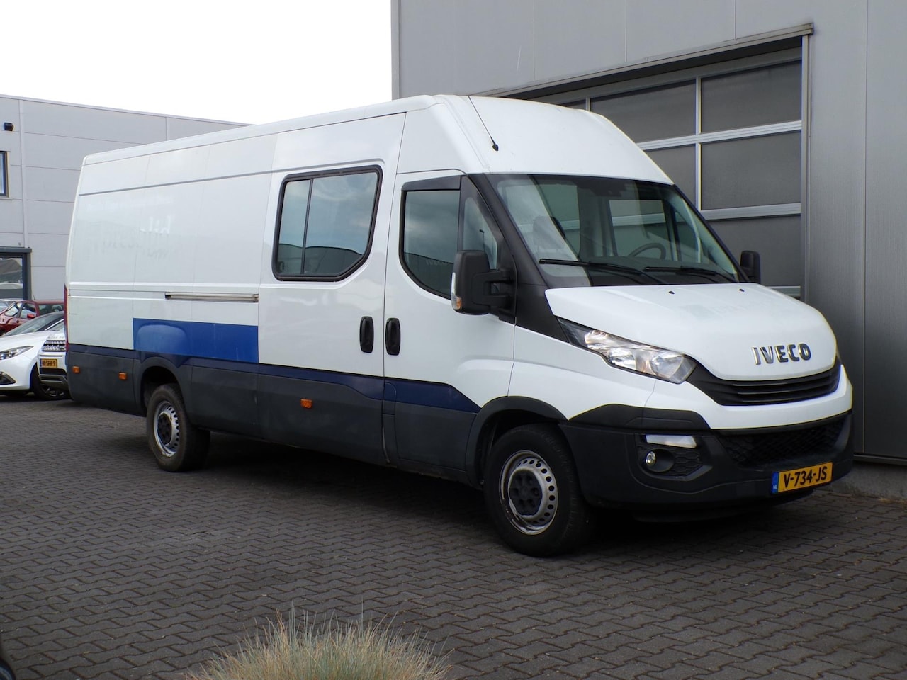 Iveco Daily - 35S14V 2.3 410 H3 Dubbel cabine/Automaat!! - AutoWereld.nl