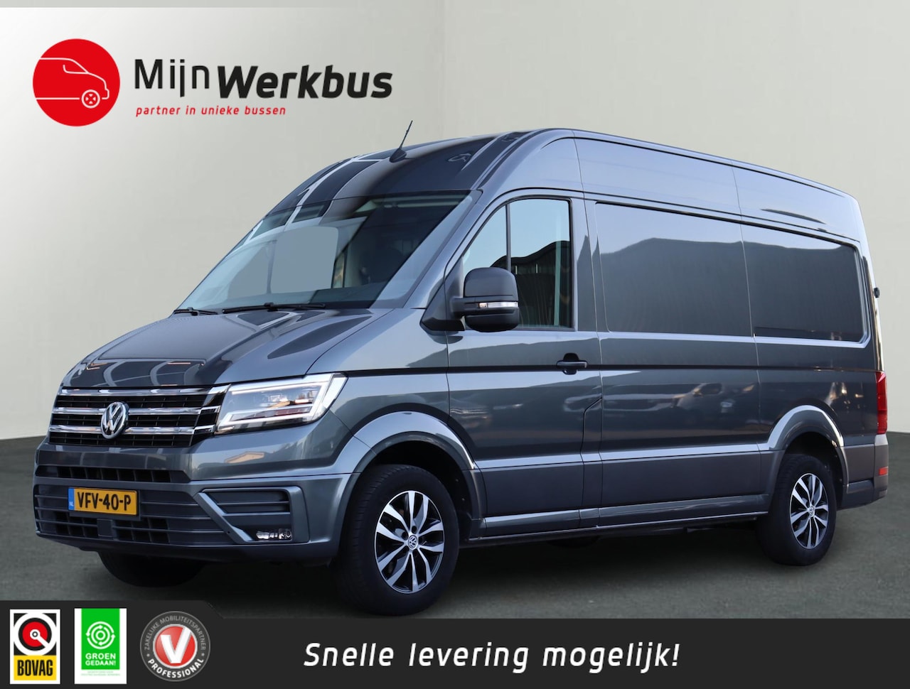 Volkswagen Crafter - 35 2.0 TDI L3H3 Highline | Trekhaak | Navigatie | Achteruitrijcamera! - AutoWereld.nl