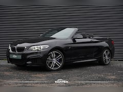 BMW 2-serie Cabrio - 218i High Executive M-Sport / Aut / NL Auto / HiFi / Leder / Carplay