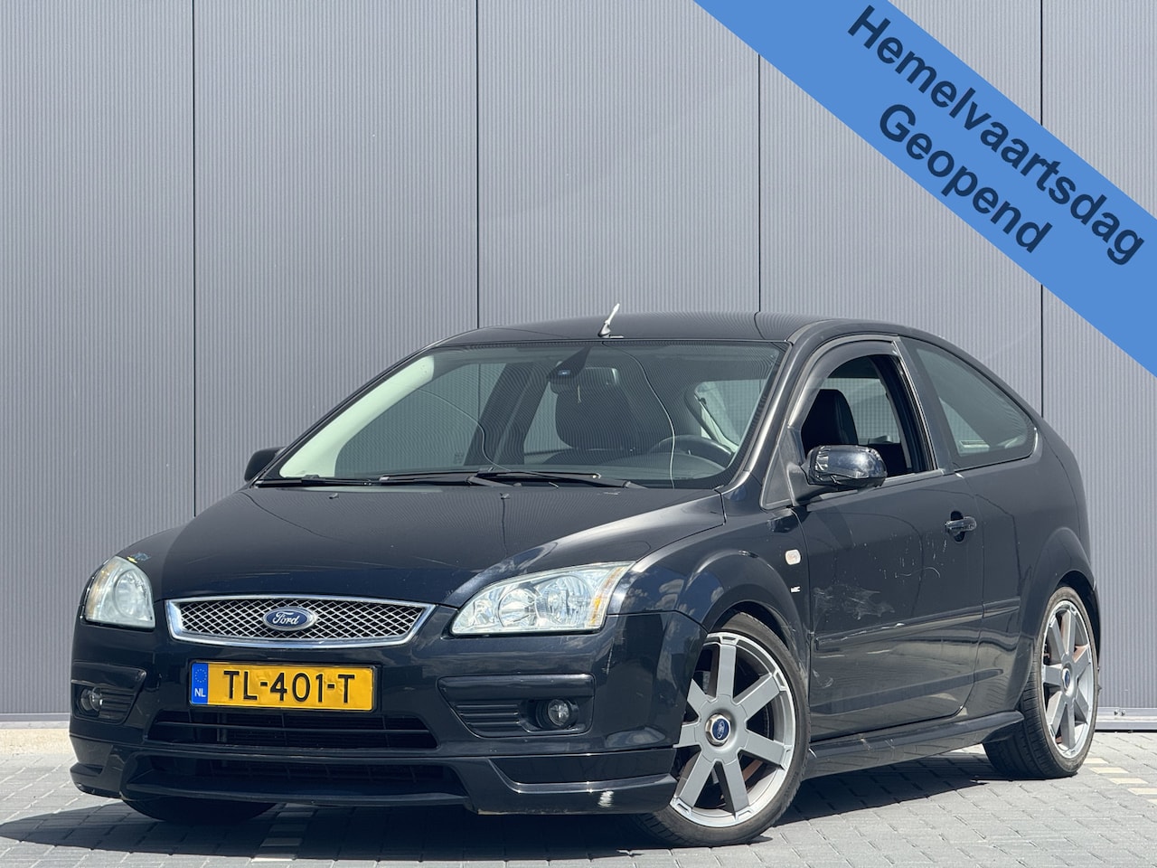 Ford Focus - 2.0-16V Titanium | Nieuw binnen | Sony Surround | Automatische Airco - AutoWereld.nl