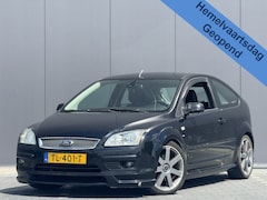 Ford Focus - 2.0-16V Titanium | Nieuw binnen | Sony Surround | Automatische Airco