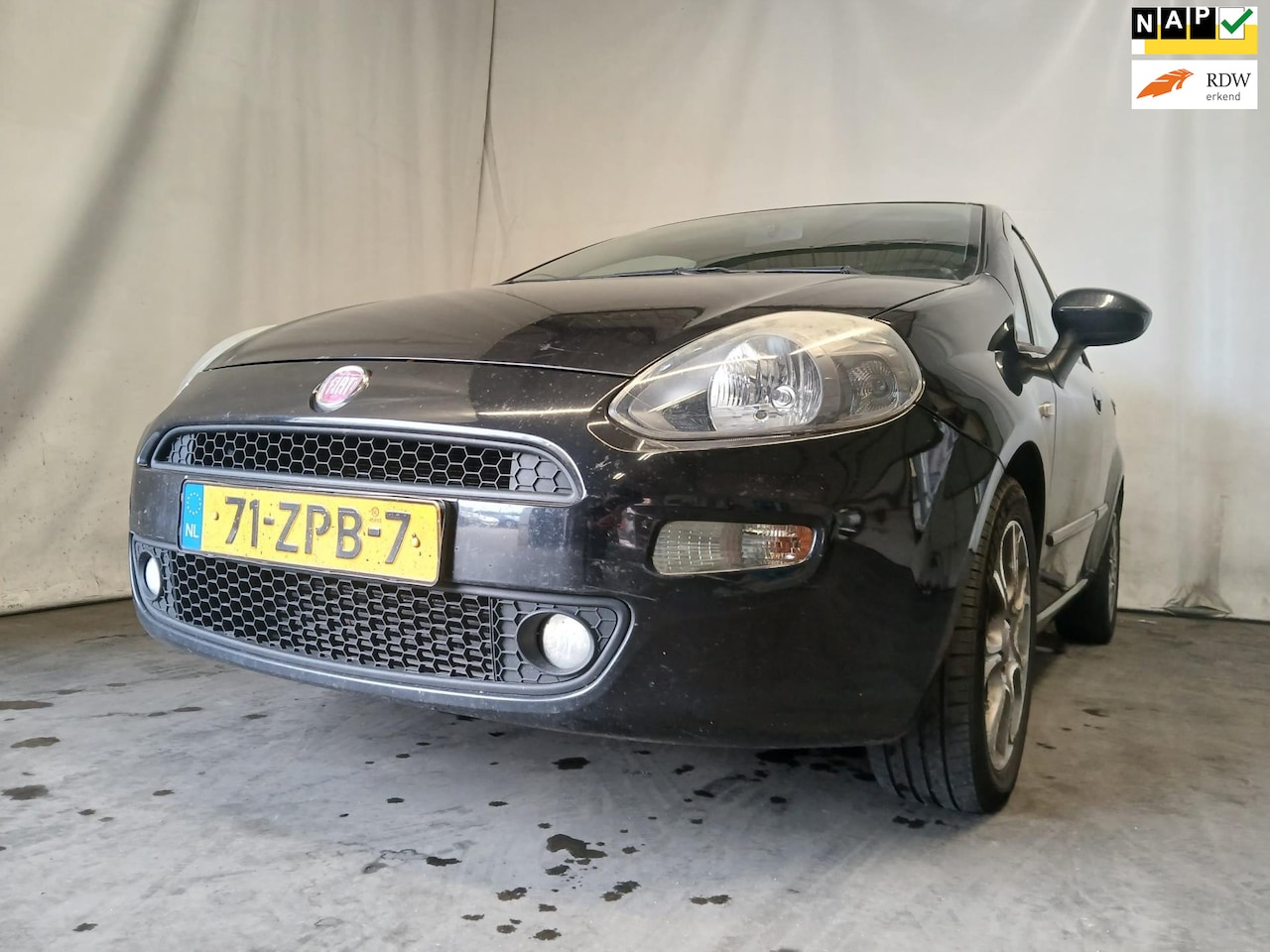 Fiat Punto Evo - 0.9 TwinAir Easy - Airco - Schade - Motor rookt - AutoWereld.nl
