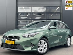 Kia Cee'd Sportswagon - Ceed 1.0 T-GDi DynamicLine|CARPLAY|STOEL-STUURVERWARMING|CAMERA|CLIMA|CRUISE|LANE-ASSIST|1