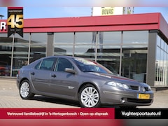 Renault Laguna - HB 2.0 T/ 170pk /H6/Techline/Cruise/17"/Navi/Trekhaak